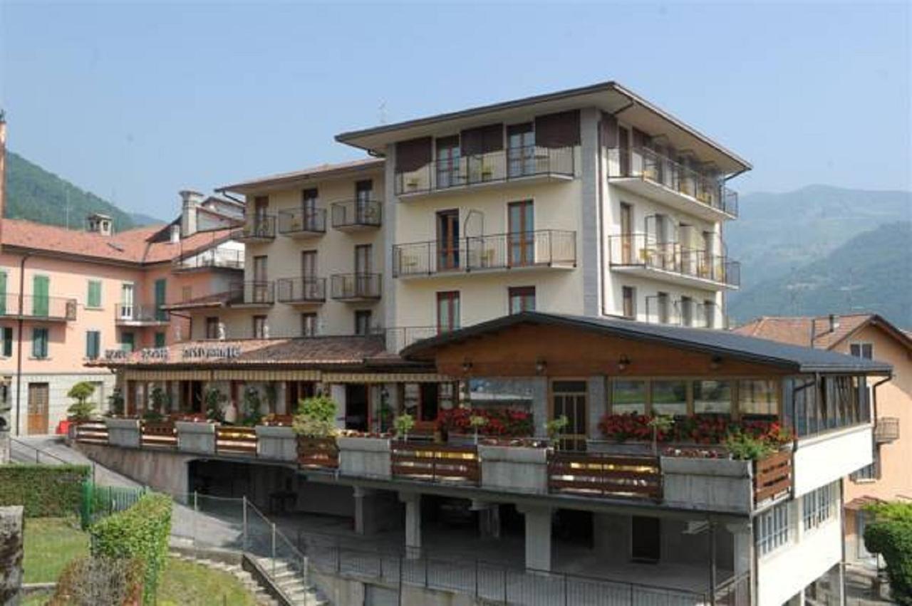 Hotel Posta Рота д'Иманя Екстериор снимка